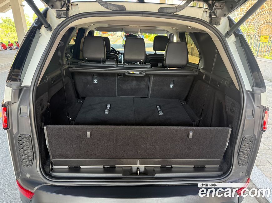 Land Rover Discovery 2017