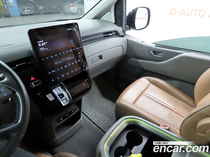 Hyundai Staria 2022