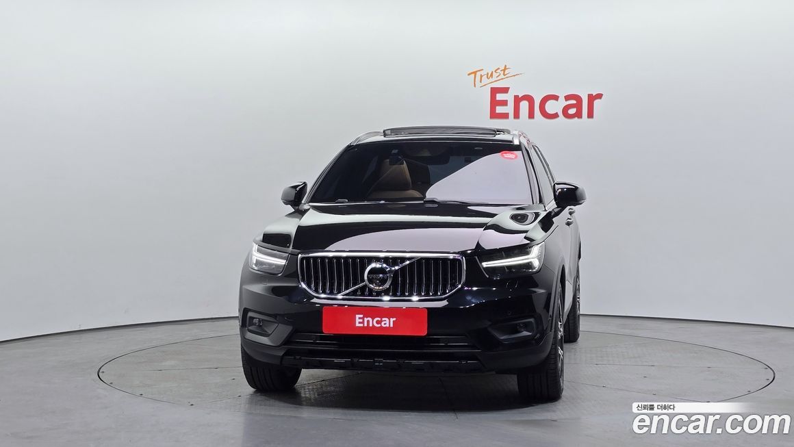 Volvo XC40 2021