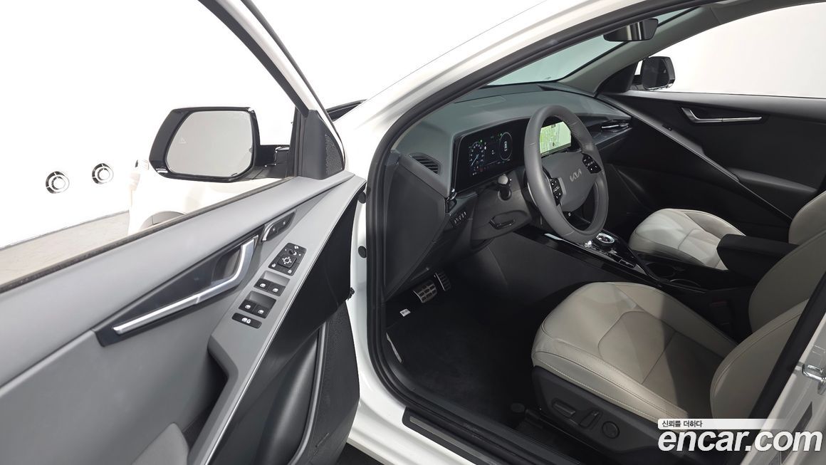 Kia Niro 2025