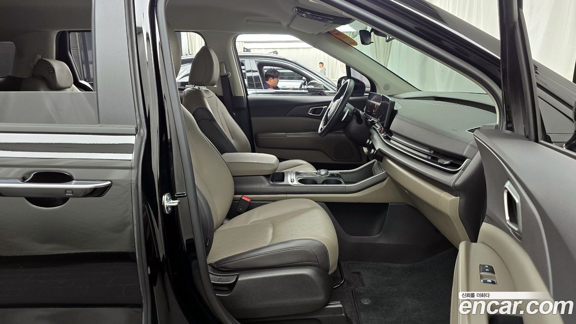 Kia Canival 2024