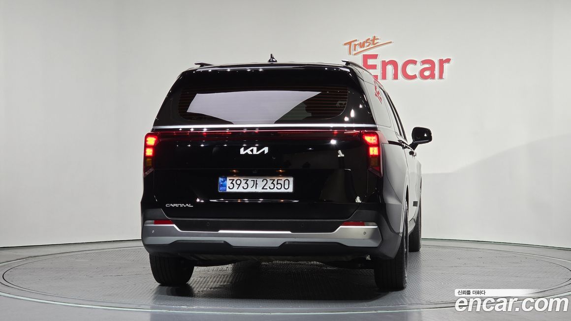 Kia Canival 2024