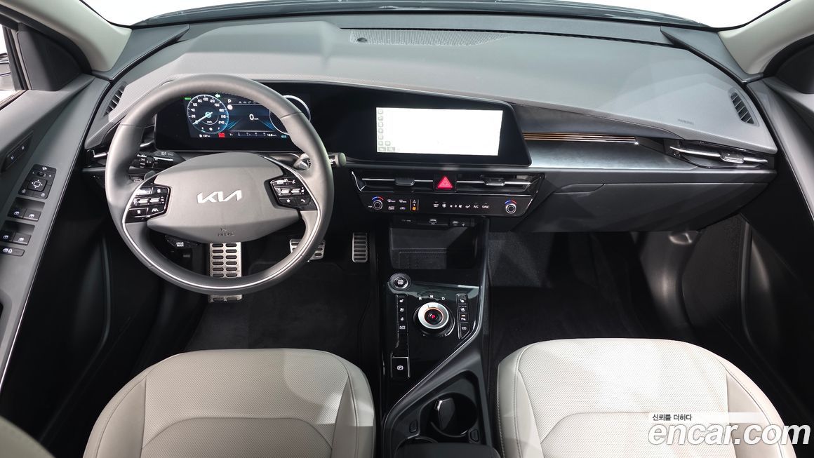 Kia Niro 2025
