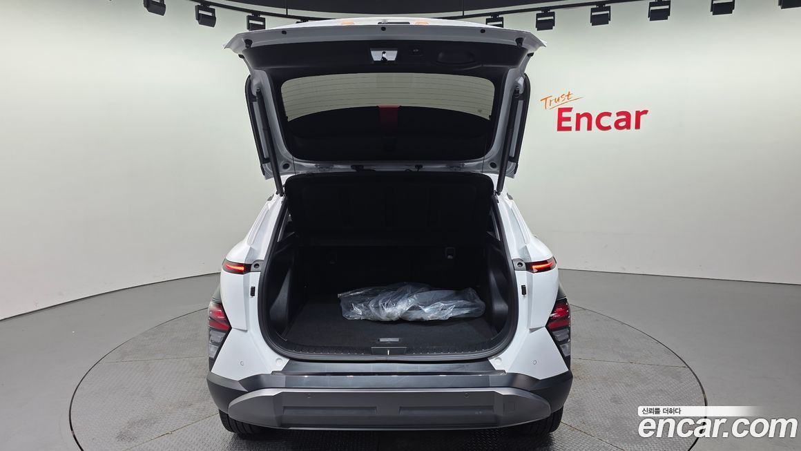 Hyundai Kona 2025