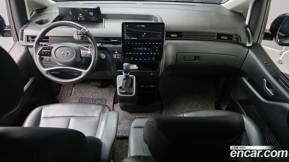 Hyundai Staria 2022