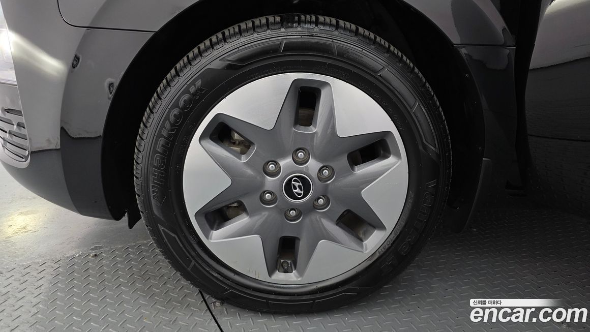 Hyundai Staria 2022