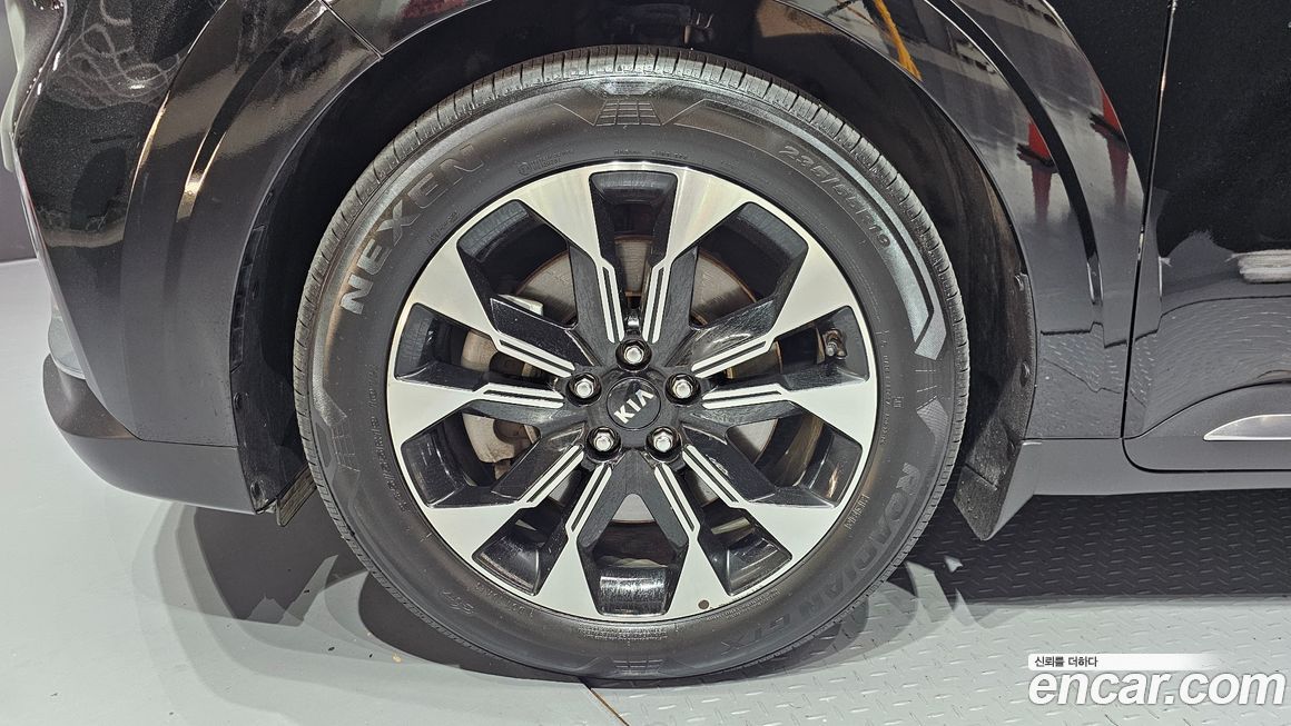 Kia Canival 2021