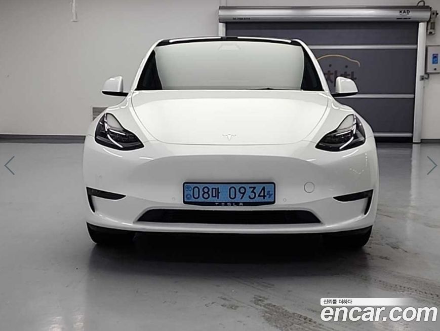 Tesla Model Y 2021
