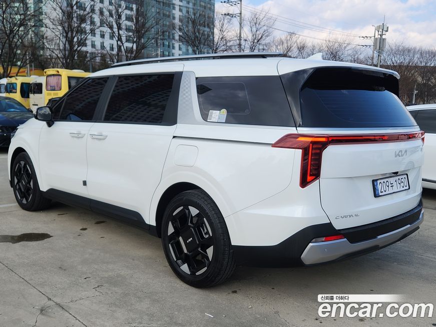Kia Canival 2024