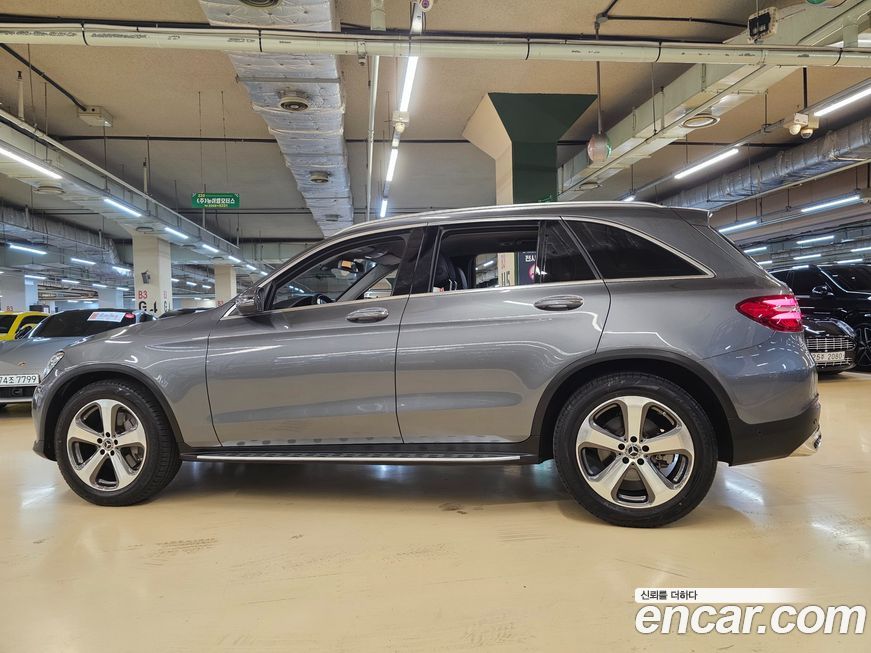 Mercedes-Benz GLC-Class 2019