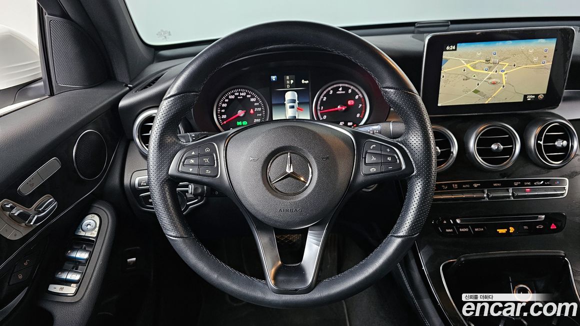 Mercedes-Benz GLC-Class 2019