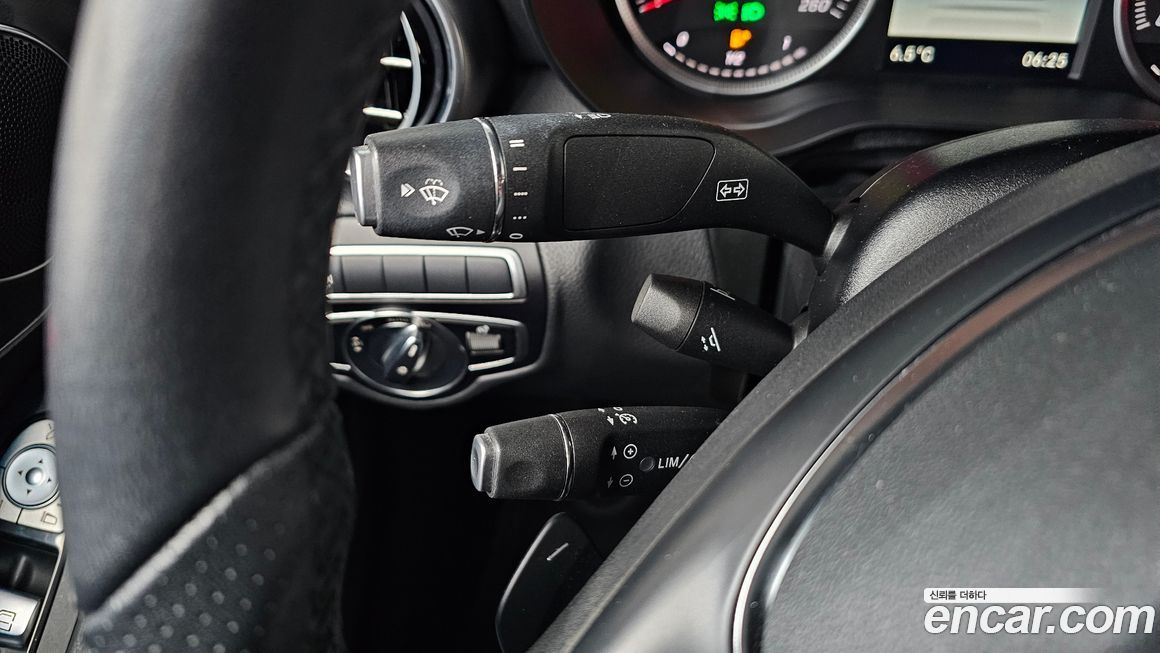 Mercedes-Benz GLC-Class 2019