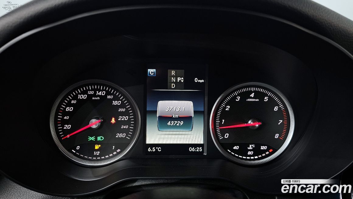 Mercedes-Benz GLC-Class 2019