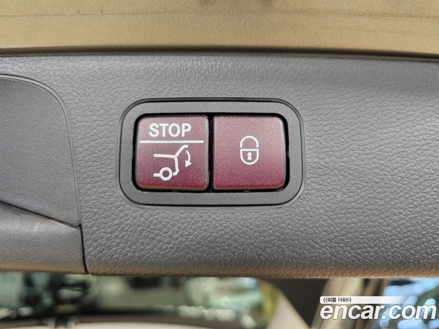 Mercedes-Benz GLC-Class 2019