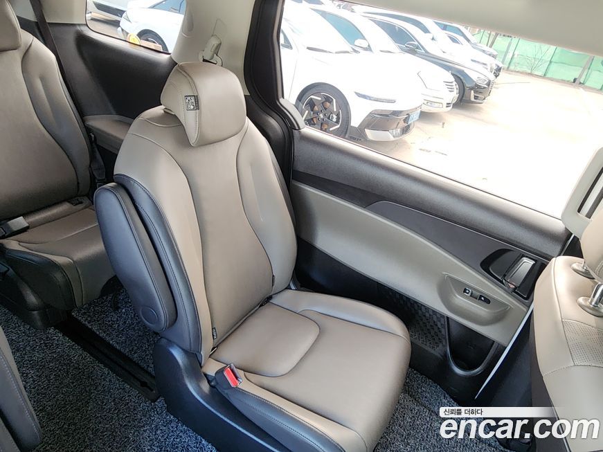 Kia Canival 2024