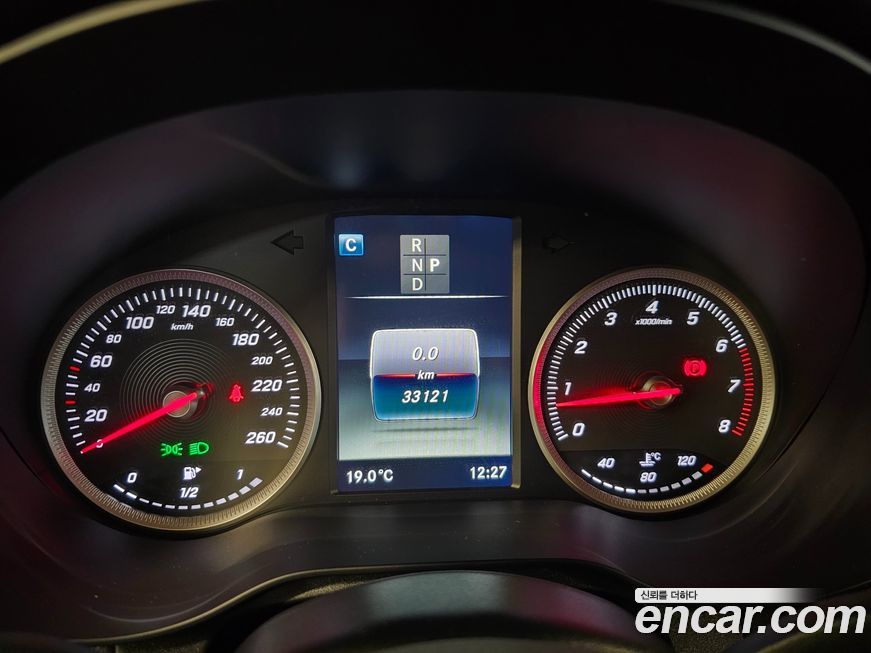 Mercedes-Benz GLC-Class 2019