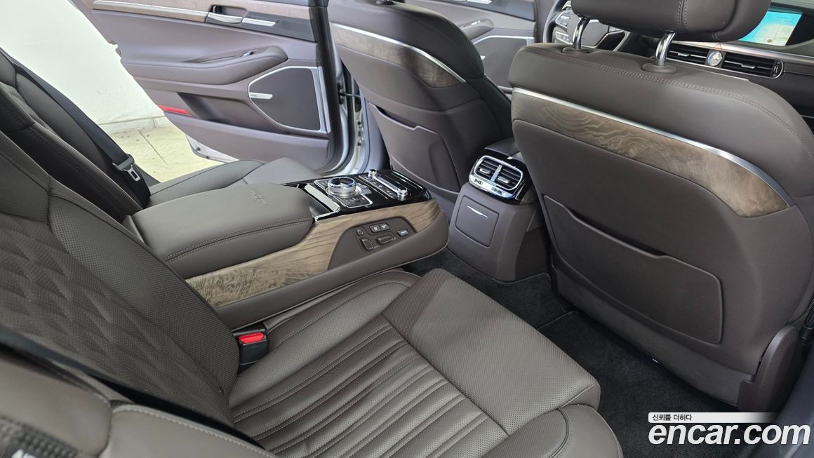 Genesis G90 2019