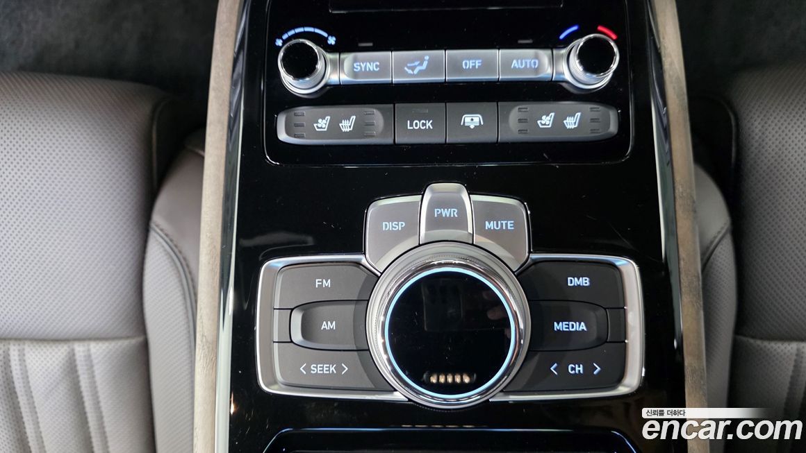 Genesis G90 2019