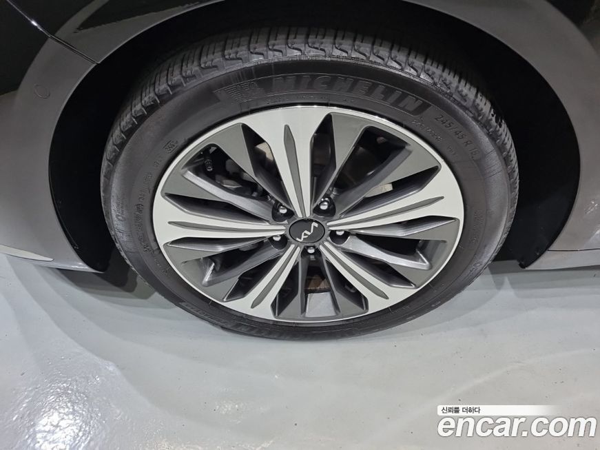 Kia K8 2024