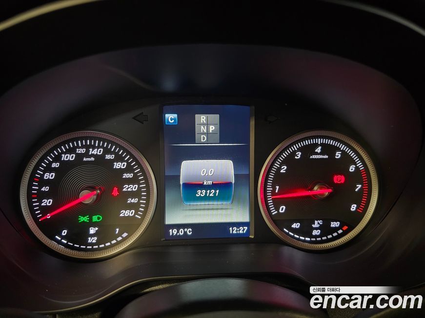 Mercedes-Benz GLC-Class 2019