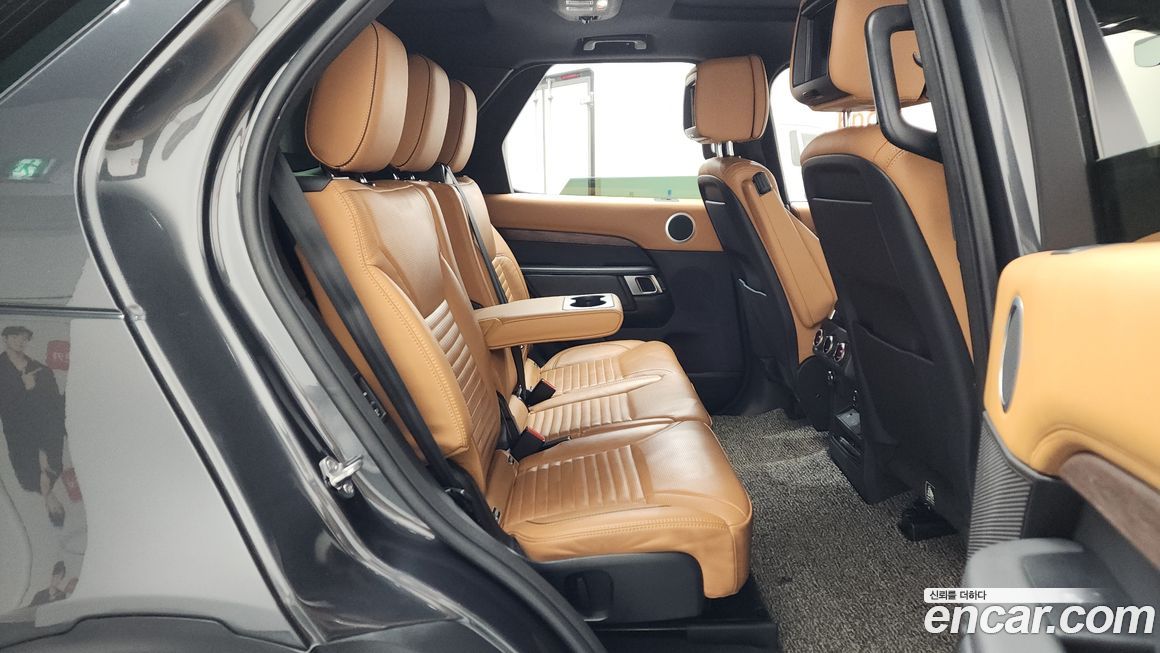 Land Rover Discovery 2019