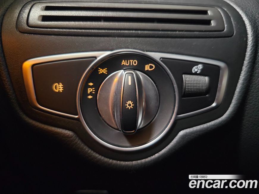 Mercedes-Benz GLC-Class 2019