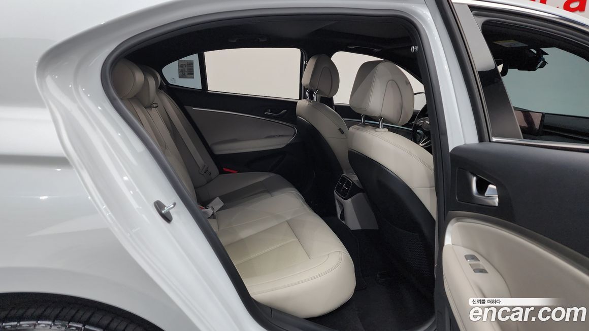 Genesis G70 2023