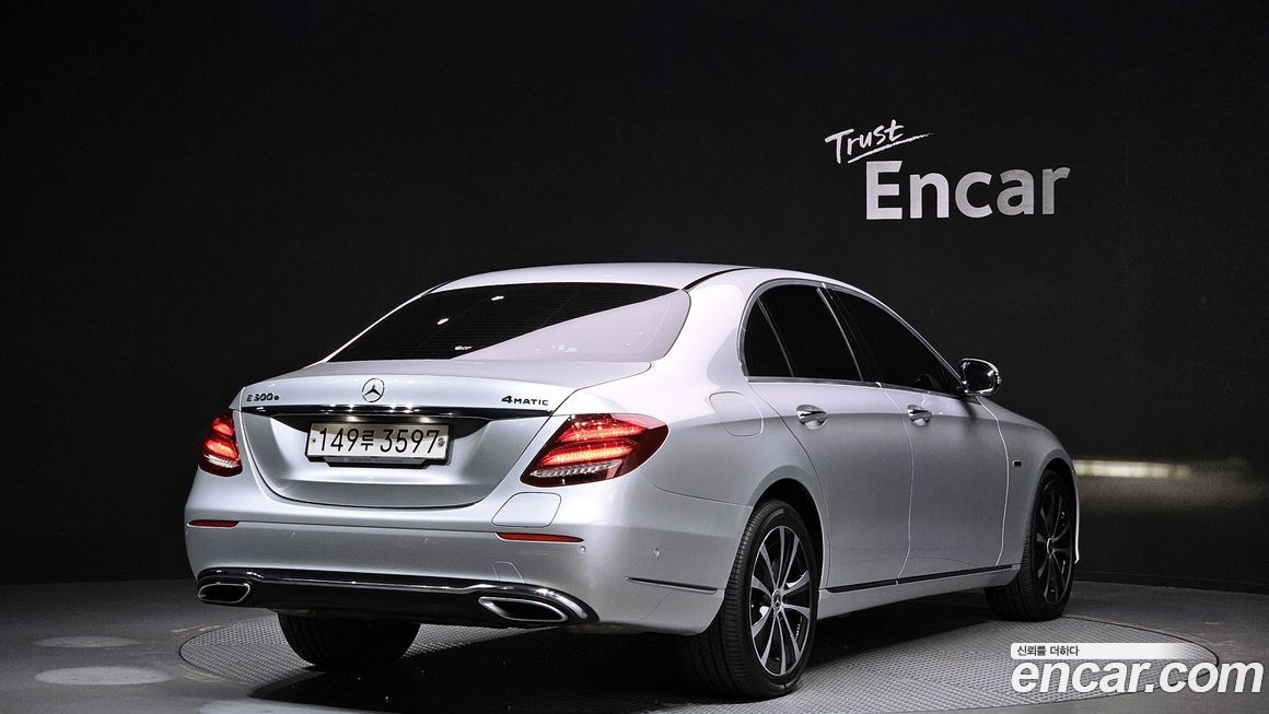 Mercedes-Benz E-Class 2020