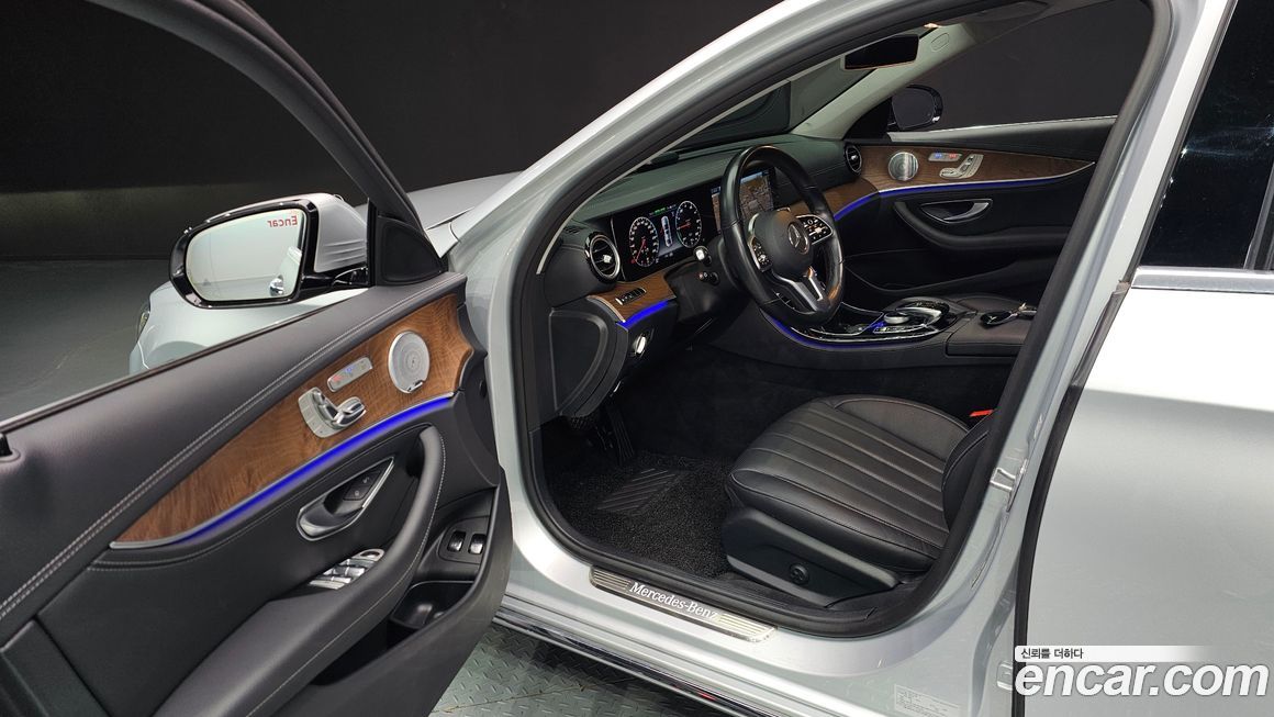 Mercedes-Benz E-Class 2020