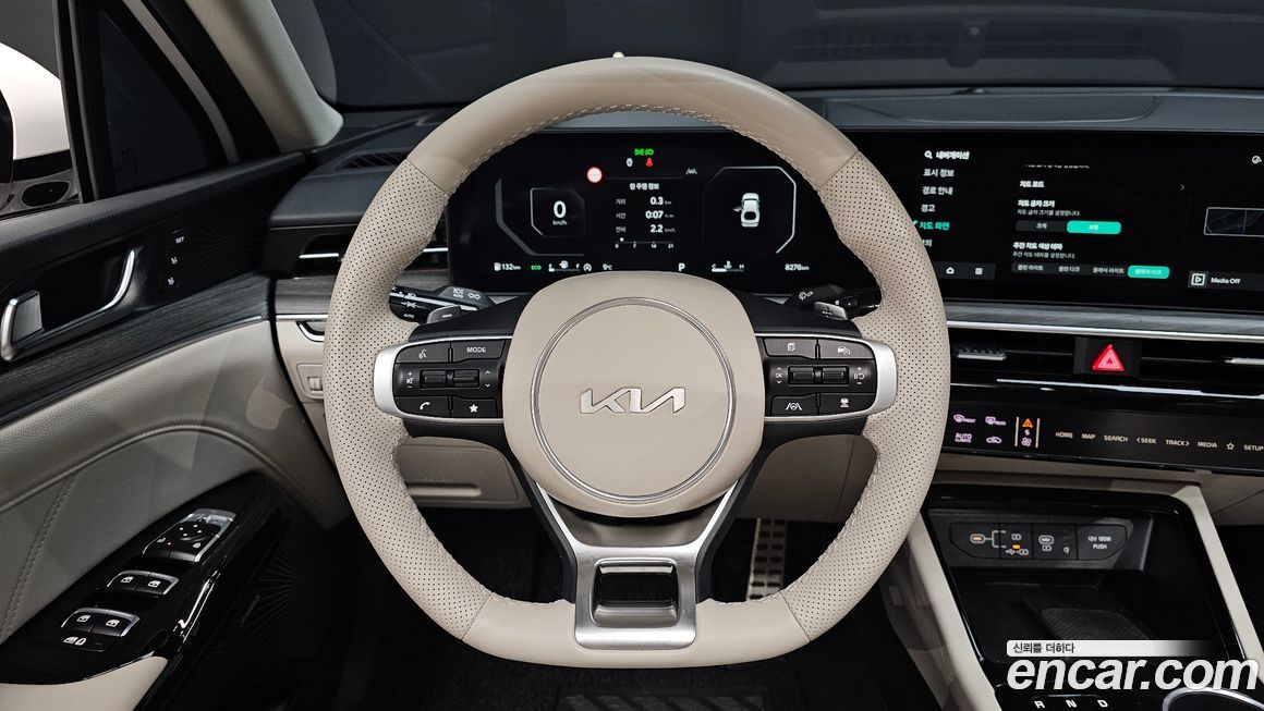 Kia K5 2025