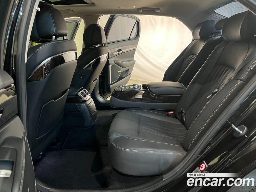 Genesis G90 2019