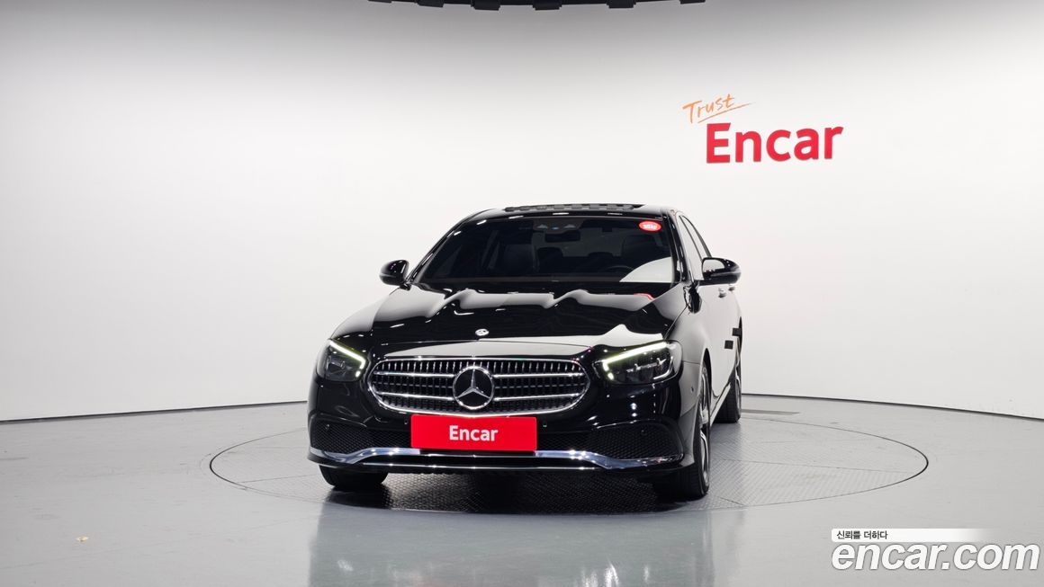 Mercedes-Benz E-Class 2021