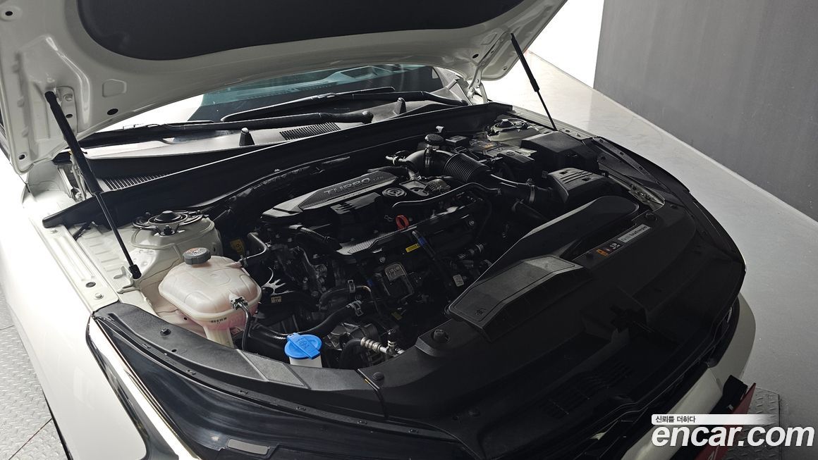 Kia K5 2025