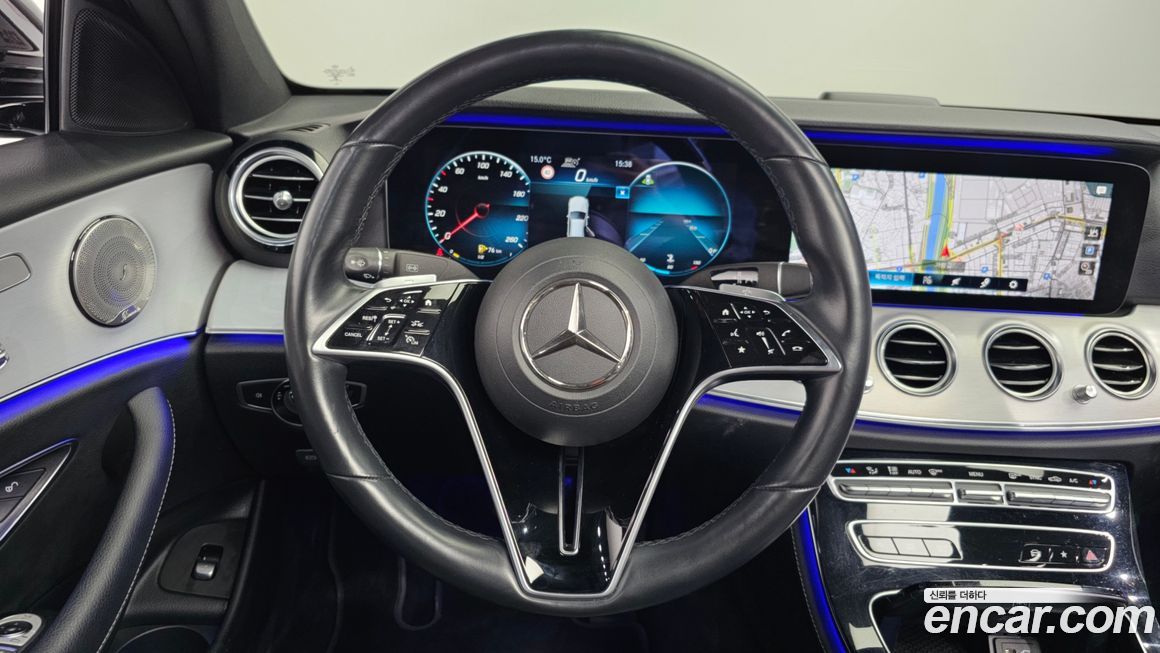 Mercedes-Benz E-Class 2021