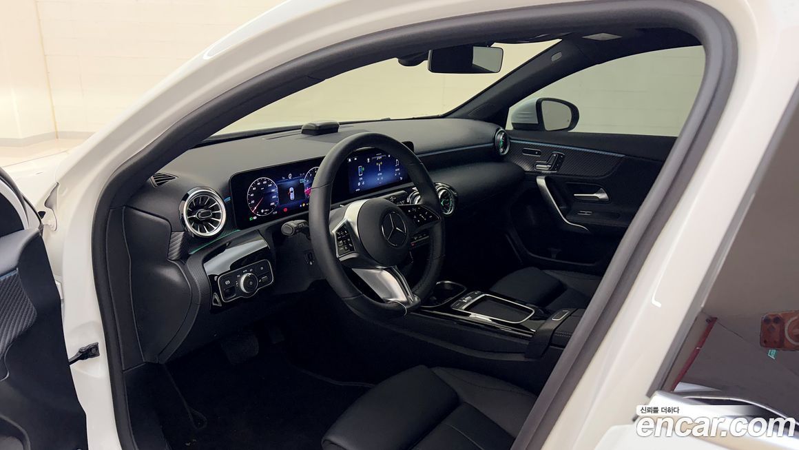 Mercedes-Benz A-Class 2025