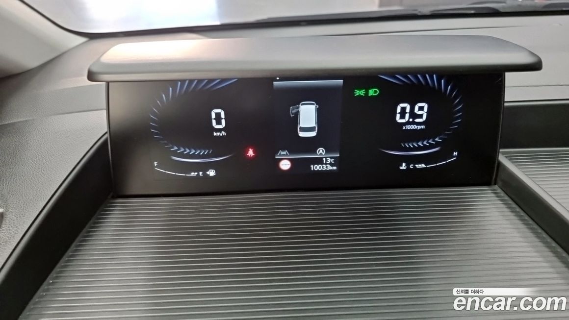 Hyundai Staria 2022