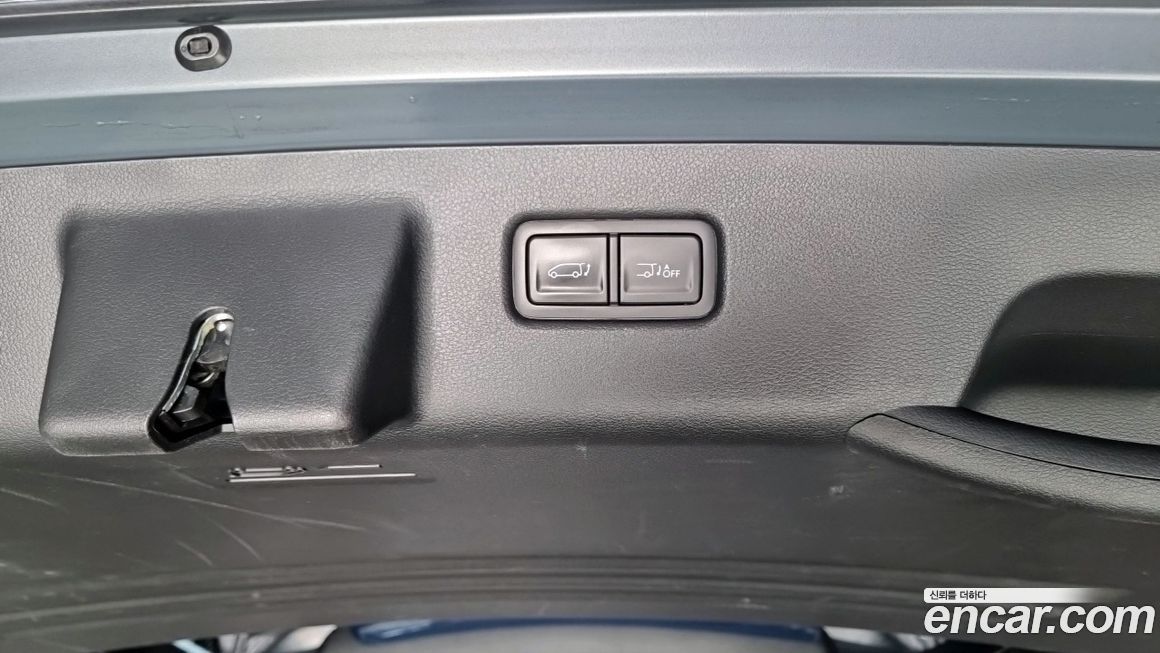 Hyundai Staria 2022