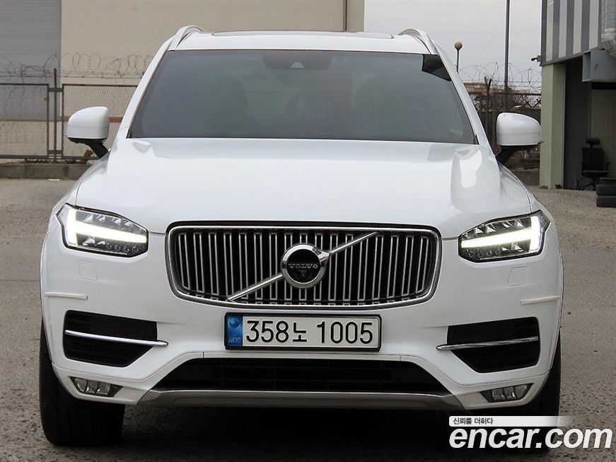 Volvo XC90 2019