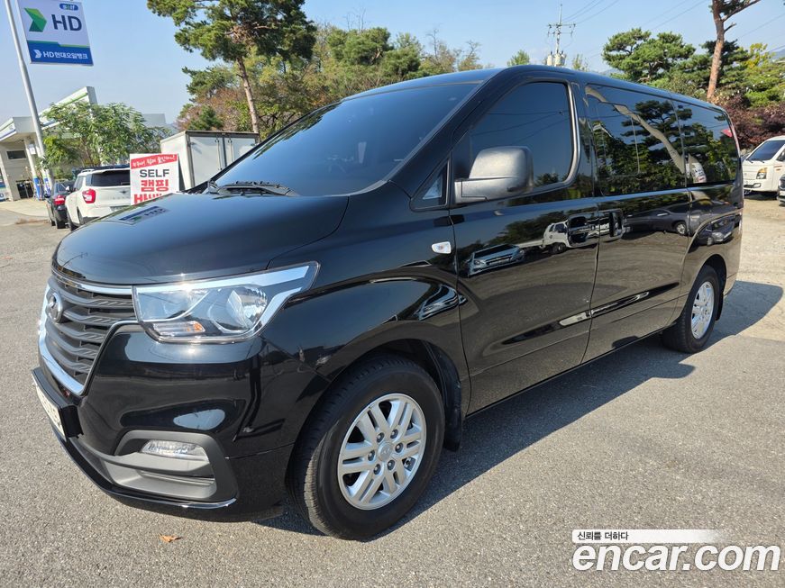 Hyundai Starex 2021