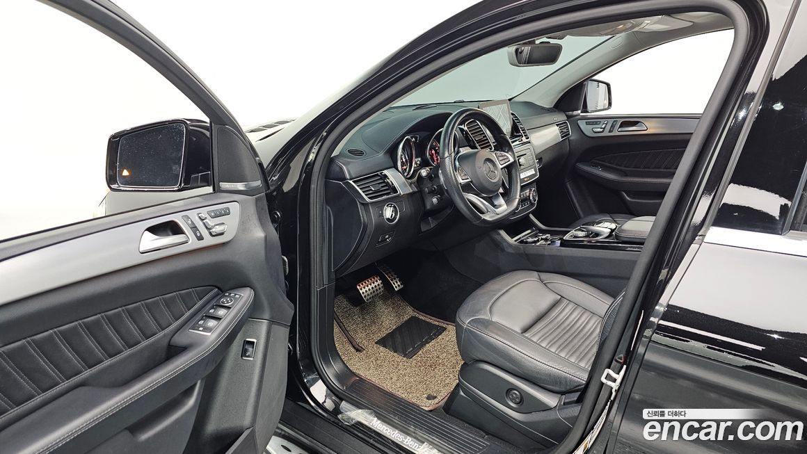 Mercedes-Benz GLE-Class 2017