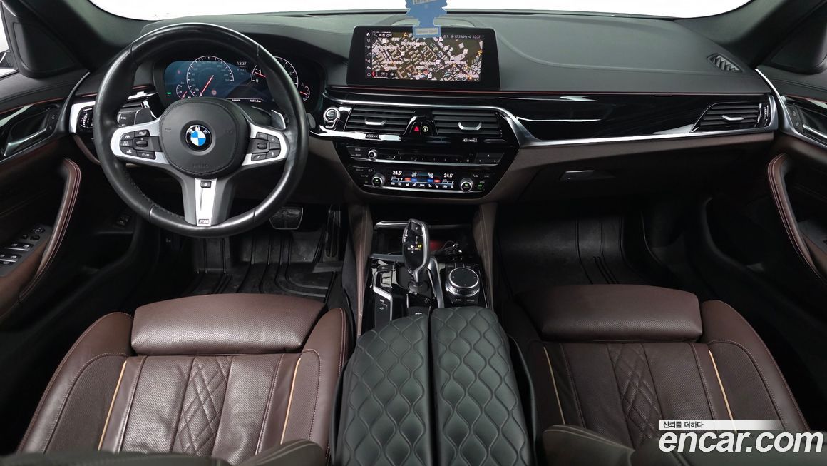 BMW 5-Series 2019