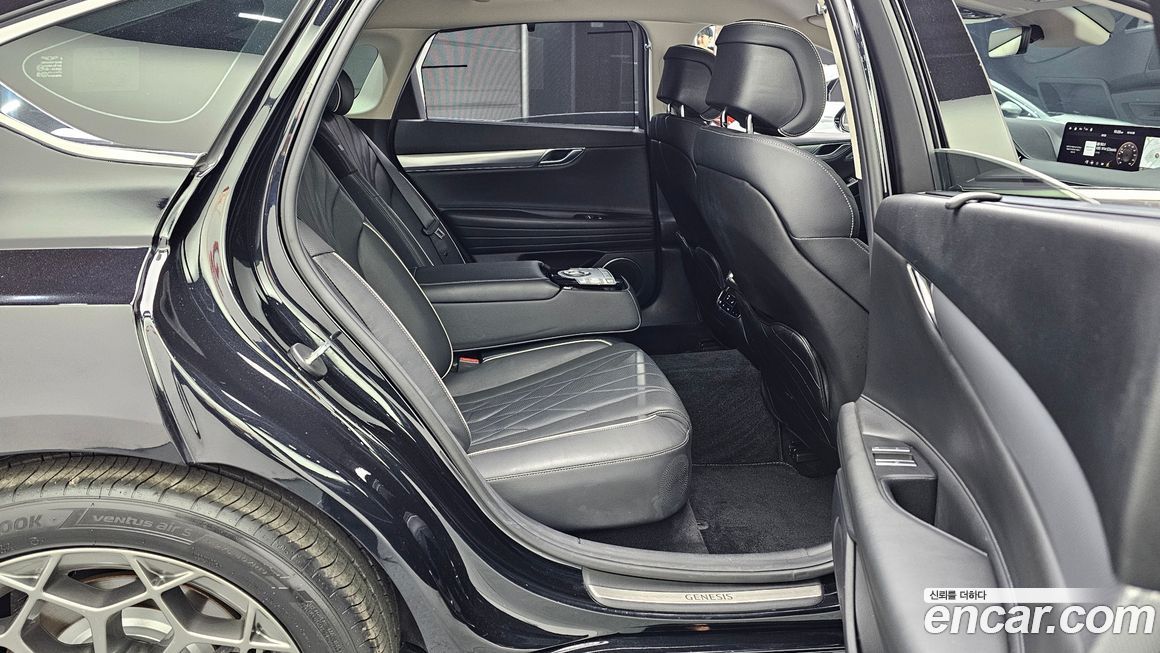 Genesis G80 2021