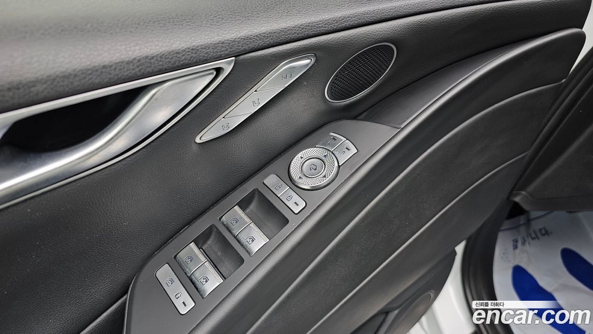 Genesis G80 2021