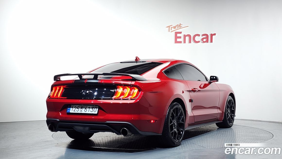 Ford Mustang 2020