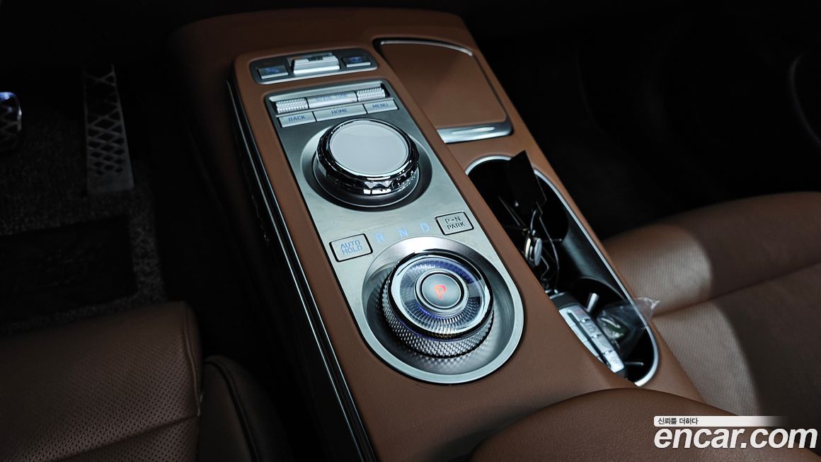 Genesis GV70 2021