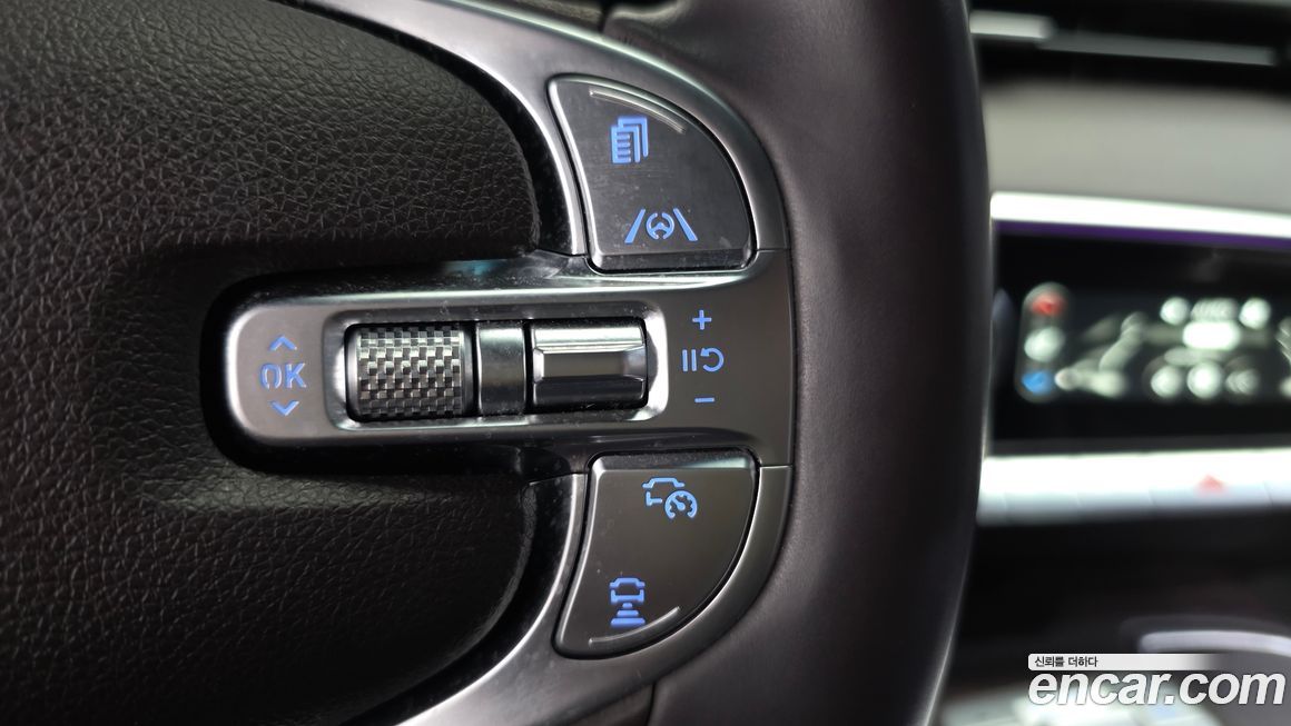 Genesis GV70 2024