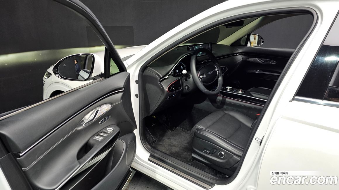 Genesis GV70 2024