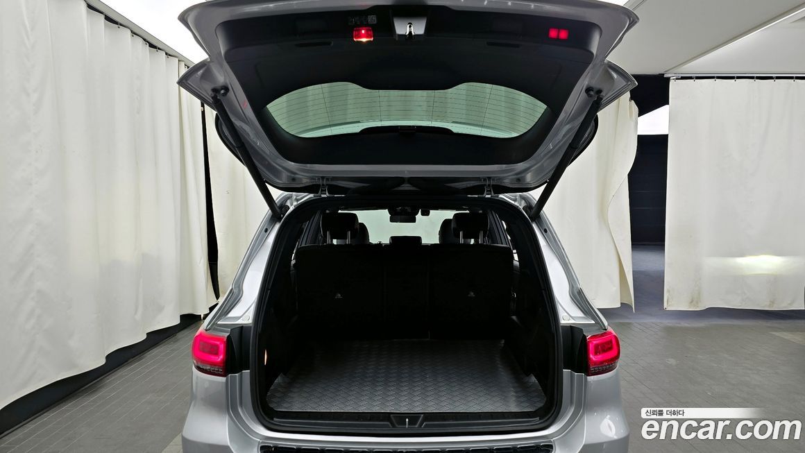 Mercedes-Benz EQB 2022