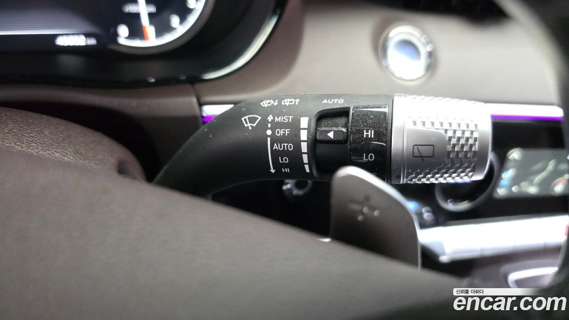 Genesis GV70 2024