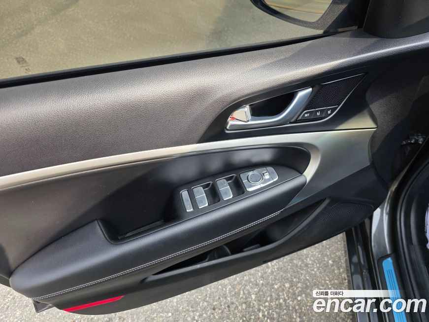 Genesis G70 2024